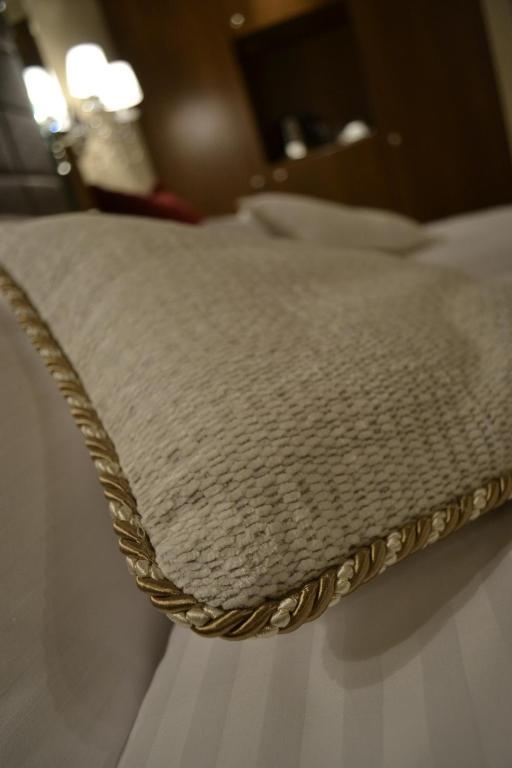 Camera Matrimoniale con Letto Supplementare